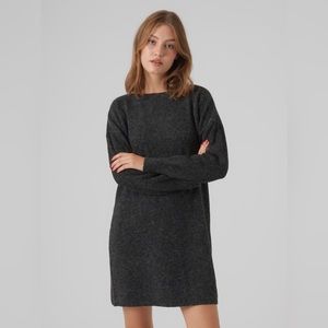 Aritzia Wilfred Dark Grey Midi Yarn Scoopneck Longsleeve Low Back Sweater Dress